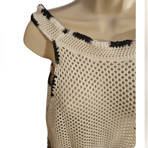 Hand Crafted Pointelle Mesh Cover-up Hand Knit Crochet Ombre Black White Cotton - Picture 9 of 17